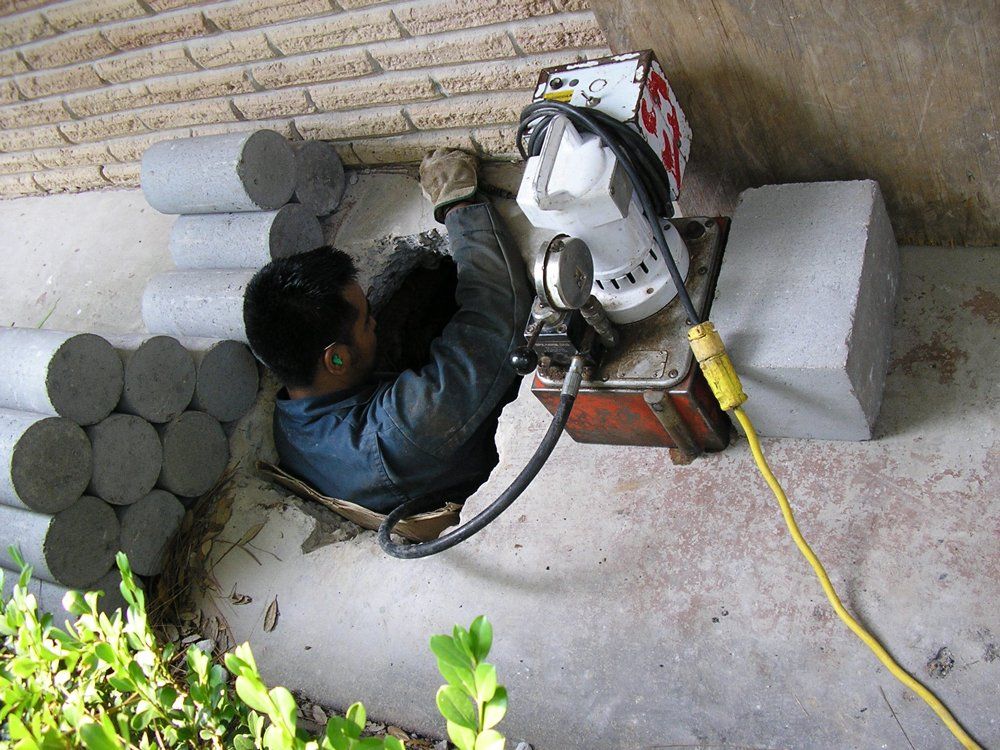 Man in Hole — Bonilla Foundation Repair