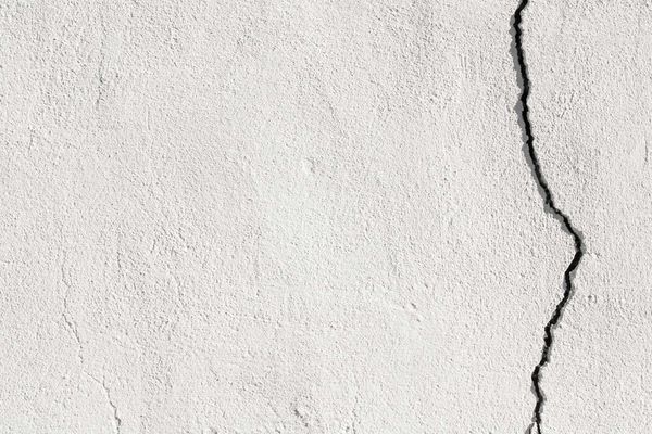 Broken Wall — Bonilla Foundation Repair