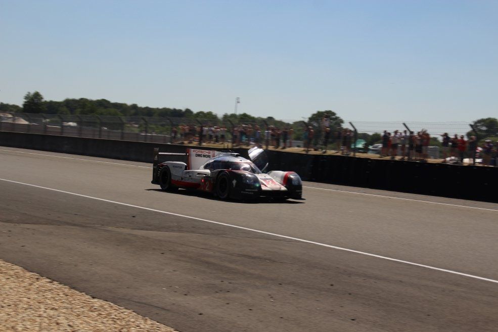 Overall Winnaar & 1ste LM P1 - Porsche 919 Hybrid (Porsche LMP Team) - LM P1 - #2 Brendon Hartley, Timo Bernhard & Earl Bamber
