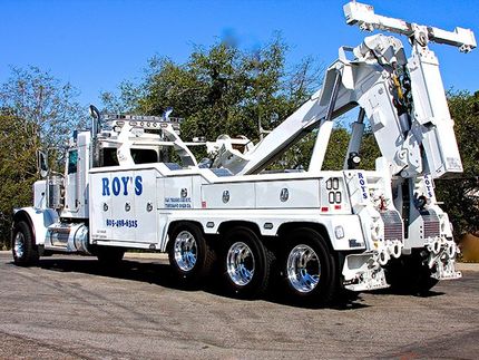 Flat Tire — Off-Road Recovery in Thousand Oaks, CA Flat Tire — Off-Road Recovery in Thousand Oaks, CA
