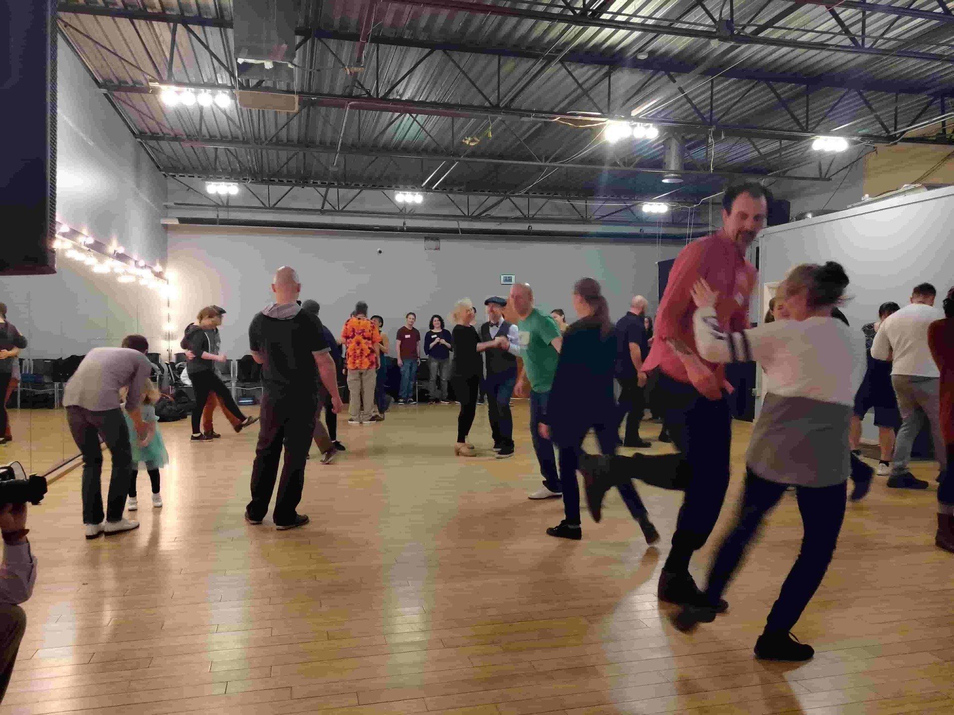 Lindy Hop Swing Dancing