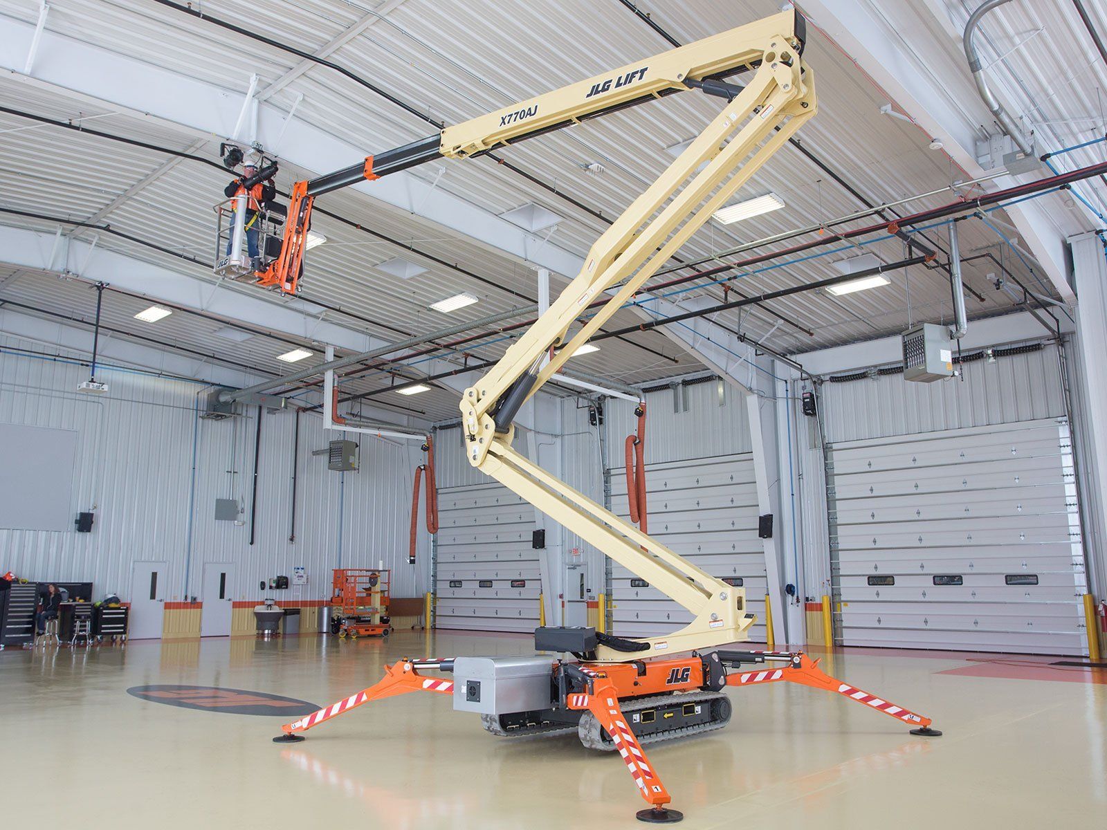 JLG Crawler Boom Lift X770AJ