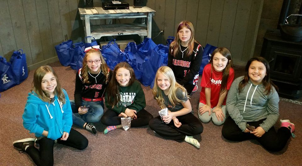 Assembling Snuggle Sacks for Homeless
