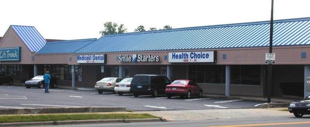 Summit Shopping Center 4