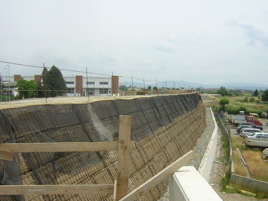 Scavo per strada