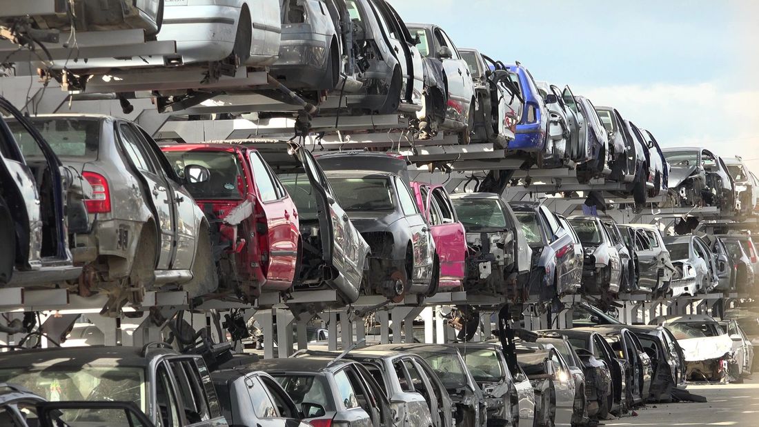 auto in demolizione