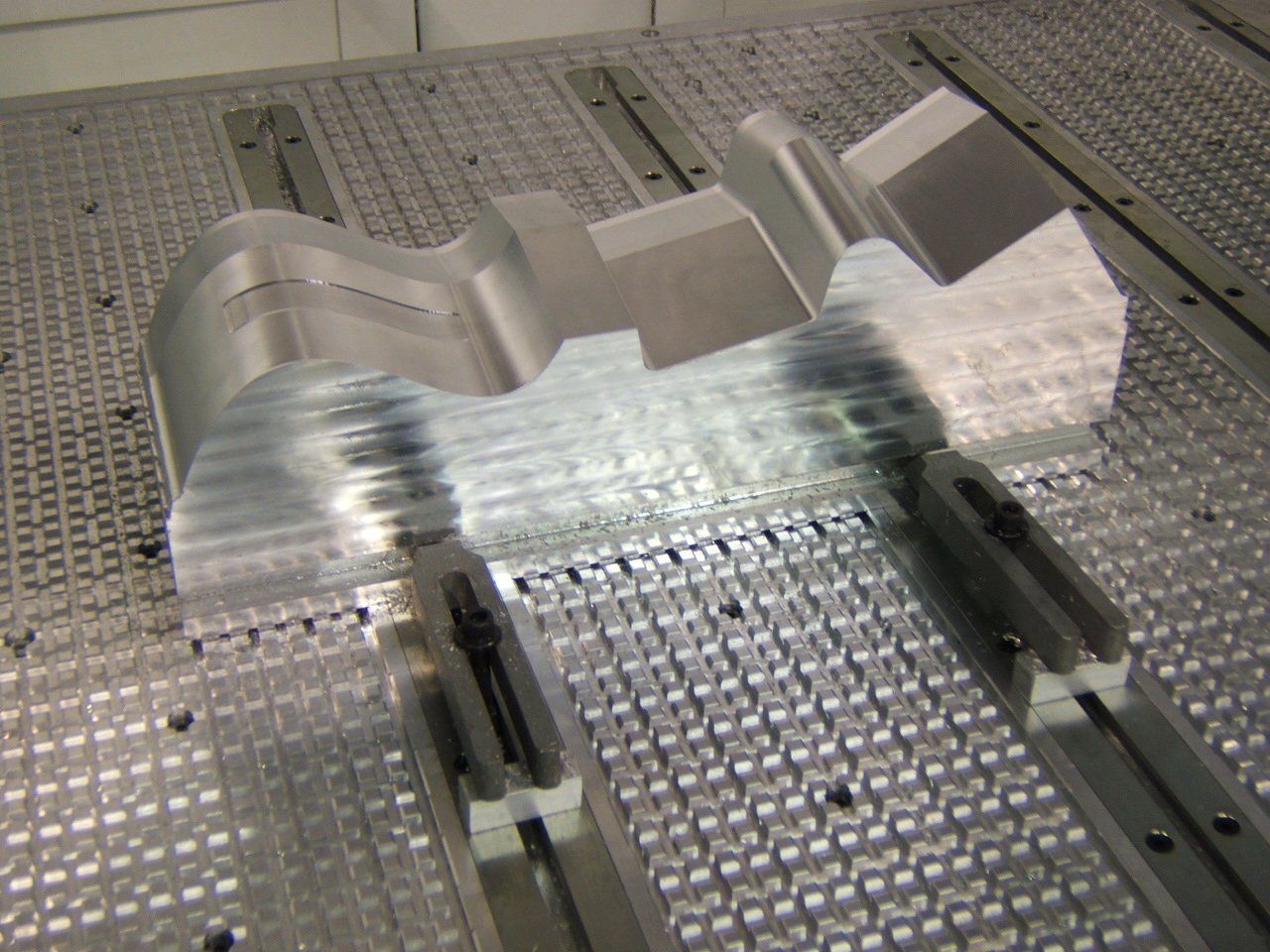 Lavorazione di particolari in alluminio