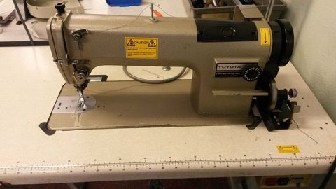 Used – Toyota industrial lock stitch machine