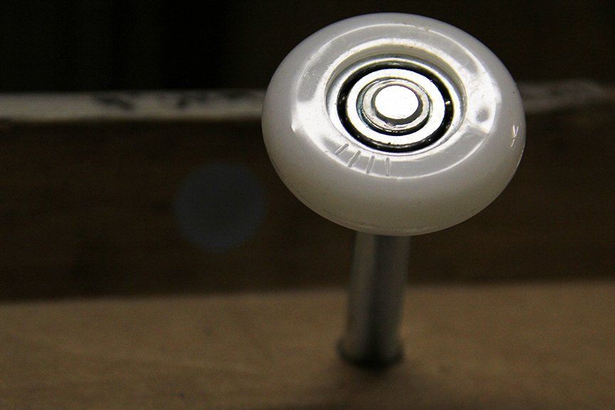 Nylon roller