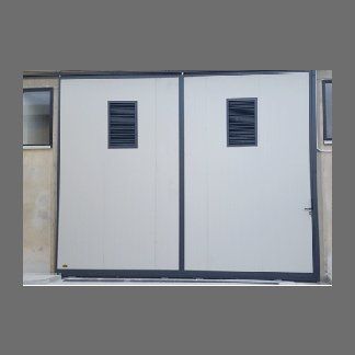 Porta scorrevole con serratura a cilindro