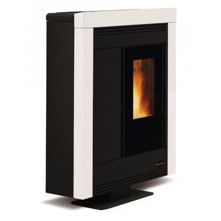 Stufe a pellet moderna