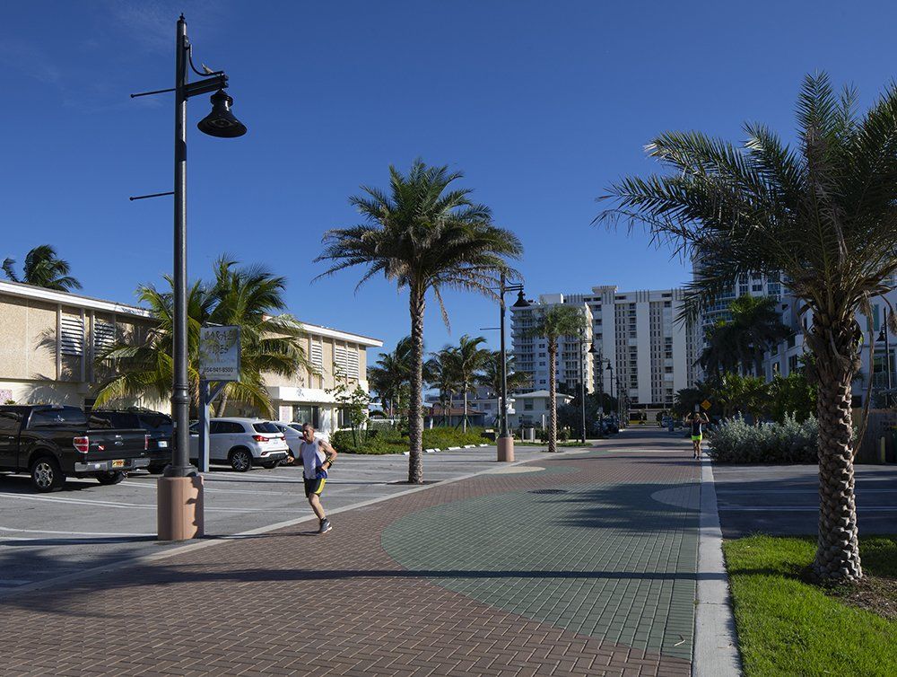 Briny Avenue Streetscape