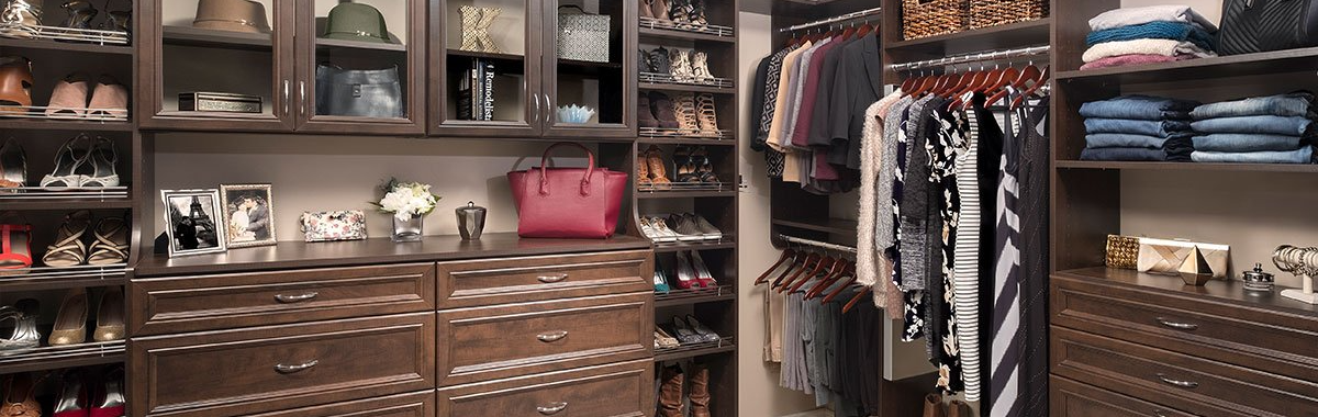 Walk In Custom Closet System