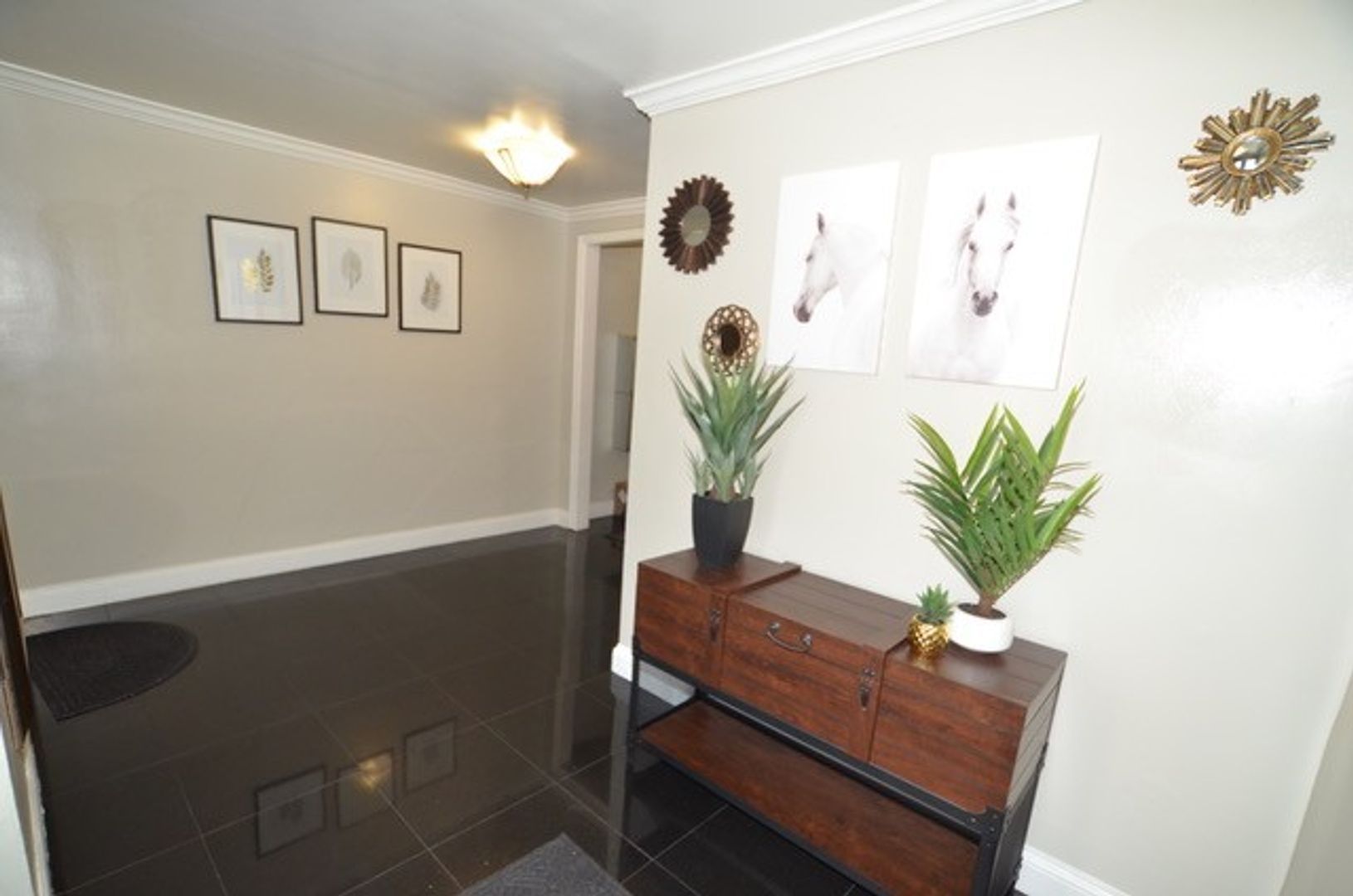 5th street apartments interior