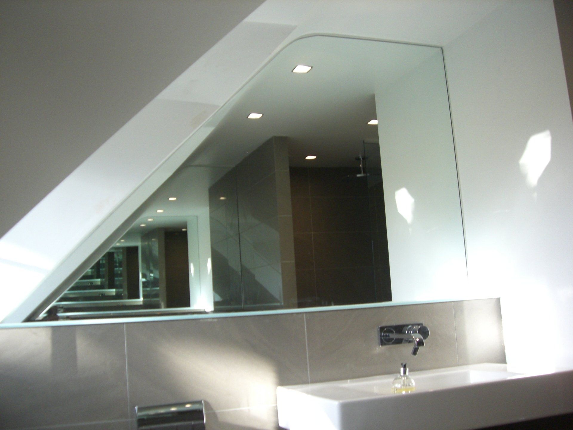 Mirror glazing