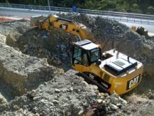 Earthmoving equipment
