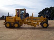 Excavating equipment