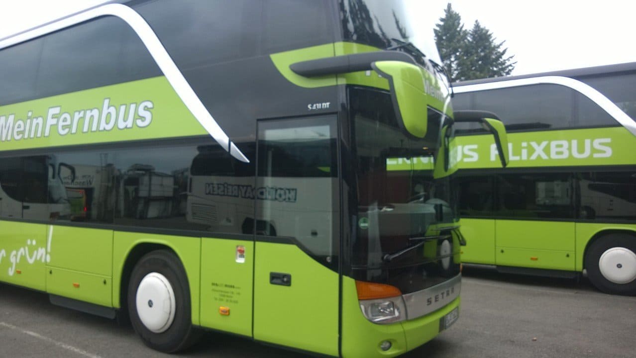 Busart Tours Berlin – Fernlinie seitlich