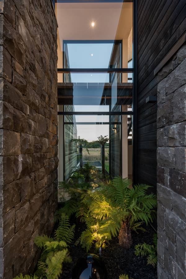 Stonemason Quarter Place Stone Project