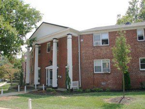 505 W University Parkway Apartments - Click to learn more