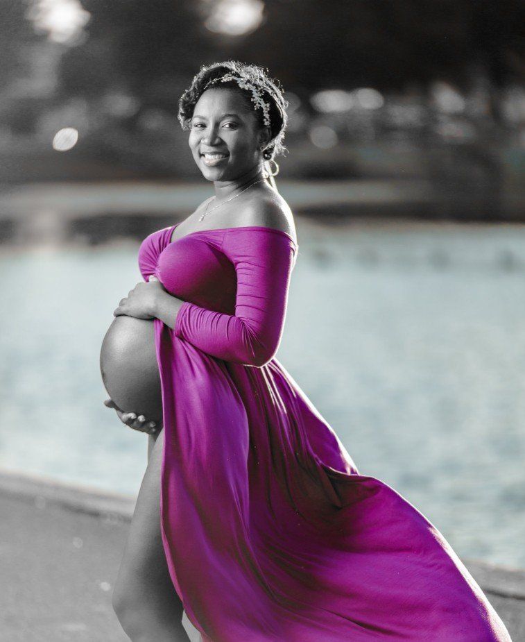 Maternity Photo Shoot | NY Outdoor Lake Maternity Photography | Family Shoot | NYC Photographer | maternity photographer long island | pregnancy photo shoot nyc | pregnancy photography nyc
