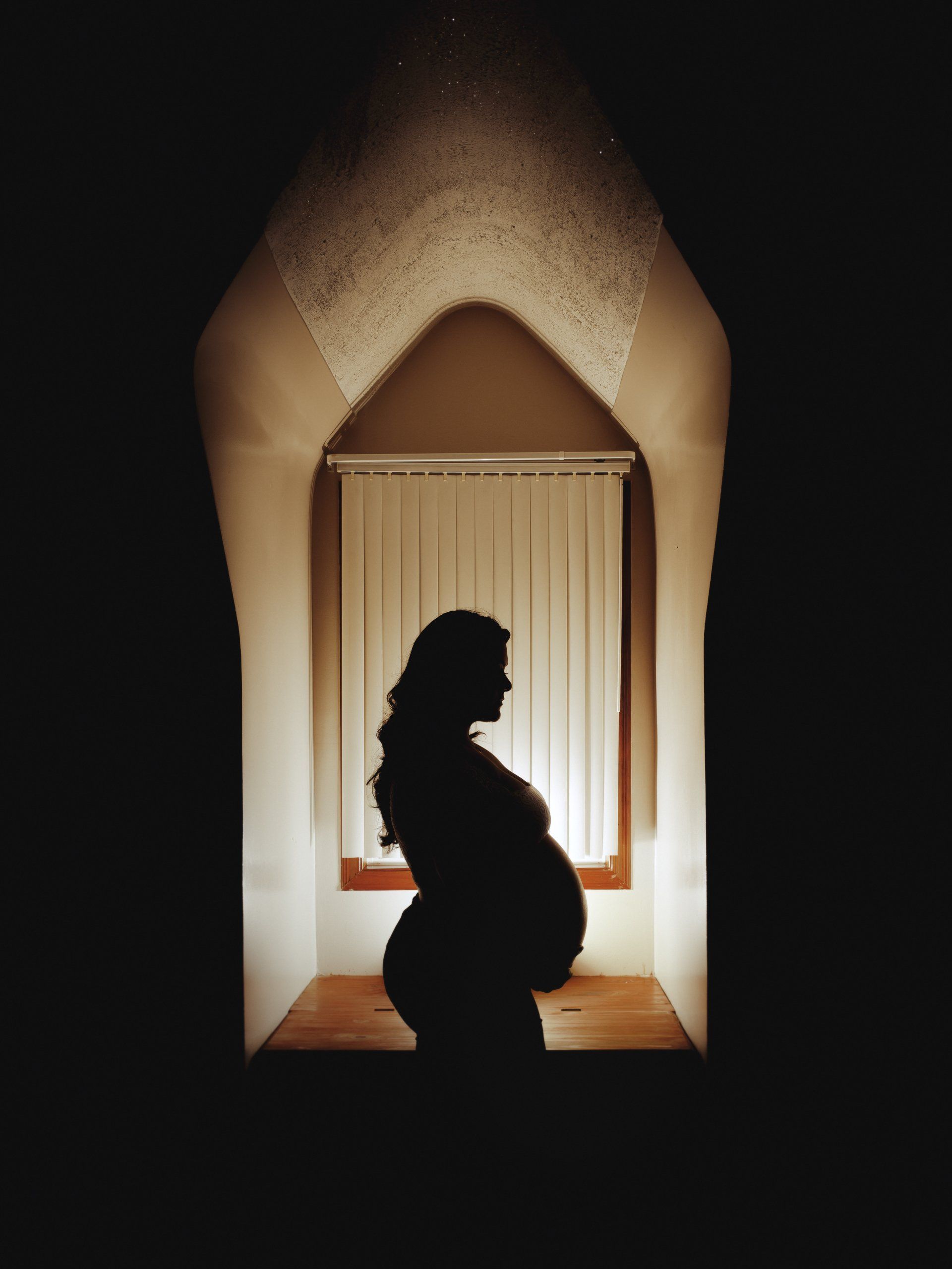 Maternity Photo Shoot | Maternity Photography in New York City | NYC Maternity Photographer | pregnancy photo shoot nyc | maternity photoshoot indoor | indoor maternity photography | indoor maternity photos