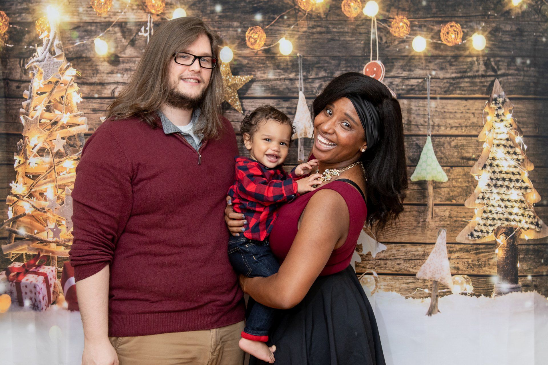 Family Christmas Photos NYC | NY Fun Family Christmas Photos | Cute Unique Family Christmas Photos NY |  Professional Family Christmas Photos | Creative Holiday Family Photos in New York | christmas family photo shoot