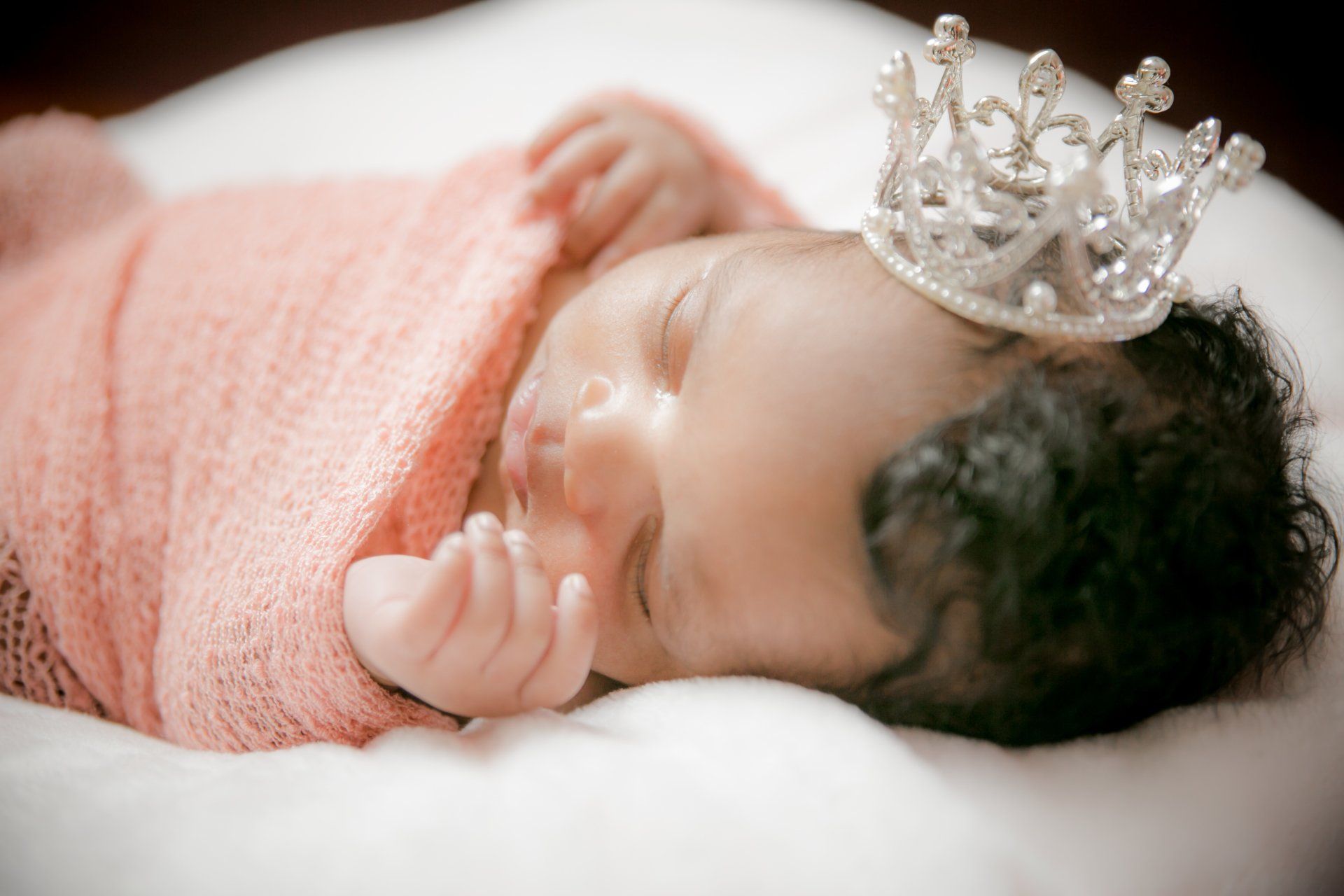 Newborn Photography | Brooklyn Newborn Photographer | Swaddle | Princess Tiara
