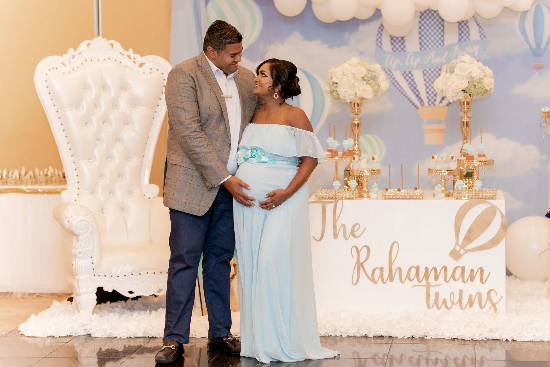 Best NY Maternity Photographer | Long Island Maternity Shoot | Indoor Maternity Baby Shower Photoshoot NY | NYC Maternity Photographer | Best Maternity Photographer New York | Maternity Photo Shoot | Maternity Photography in New York City |