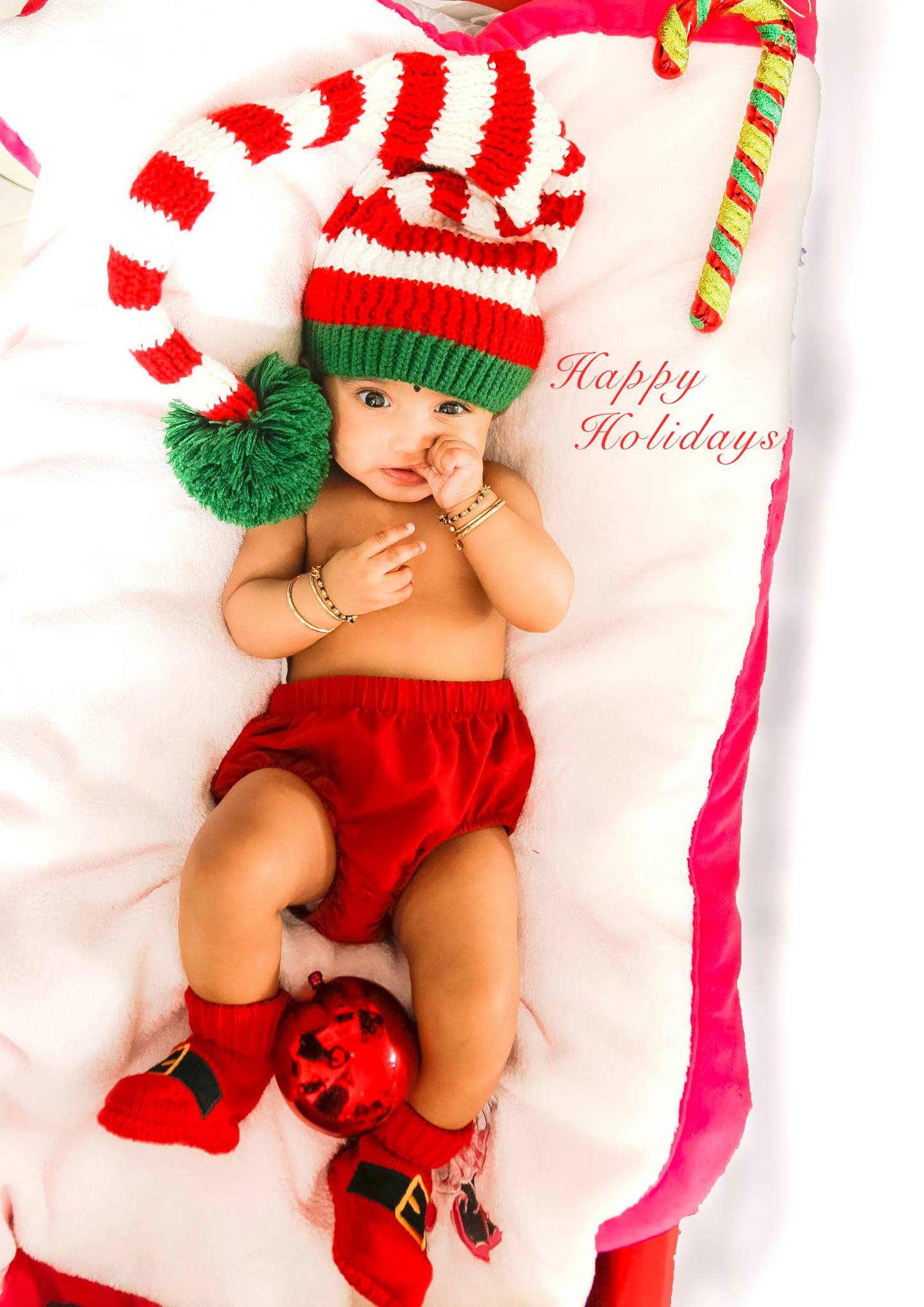 Baby Christmas Photo shoot | Cute Baby Christmas Photos NYC | Creative Holiday Baby Photos New York | NYC Christmas Photoshoots with Props | Professional Family Christmas Photo | Baby Christmas Photography Queens Long Island Brooklyn Bronx New York