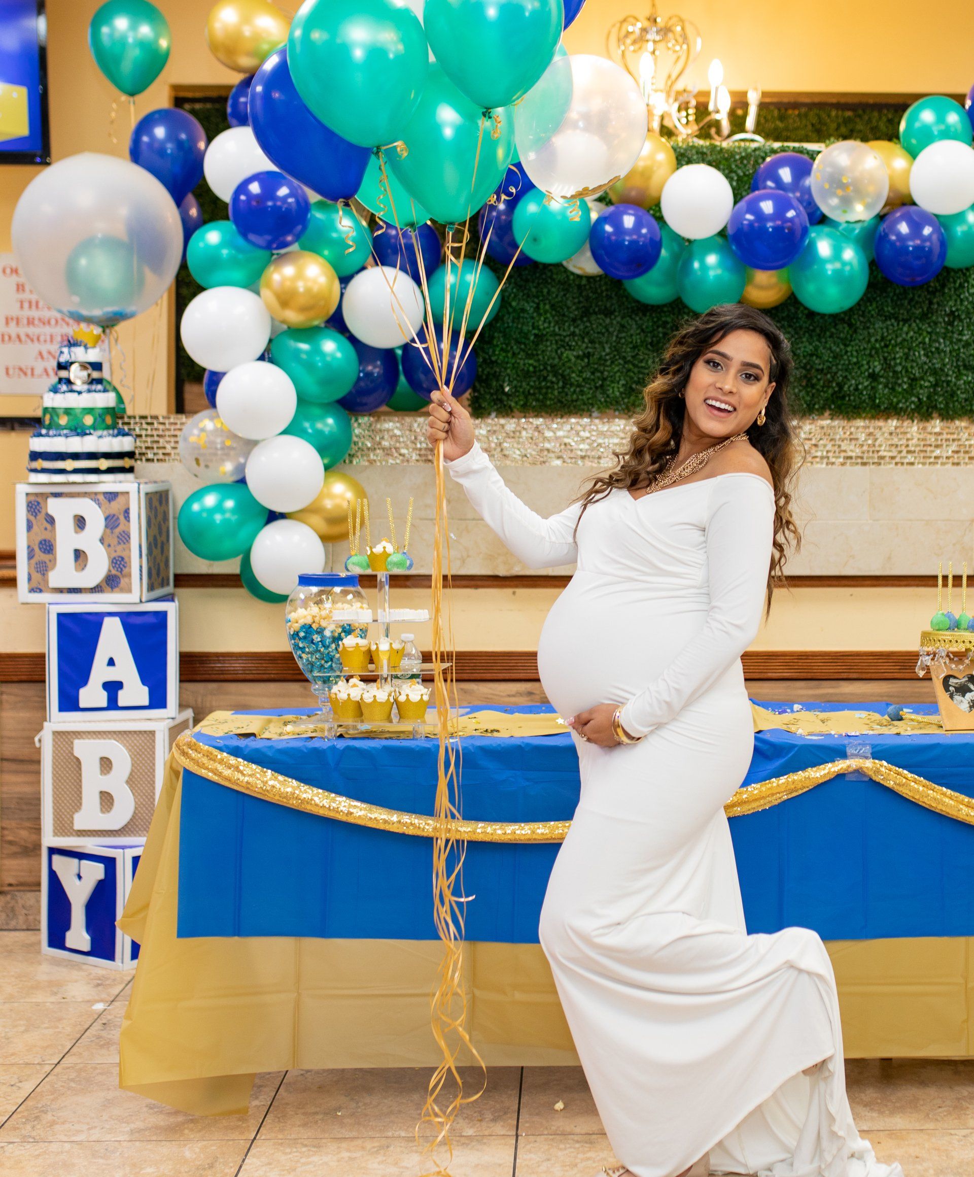 Best NY Maternity Photographer | Long Island Maternity Shoot | Indoor Maternity Baby Shower Photoshoot NY | NYC Maternity Photographer | Best Maternity Photographer New York | Maternity Photo Shoot | Maternity Photography in New York City |