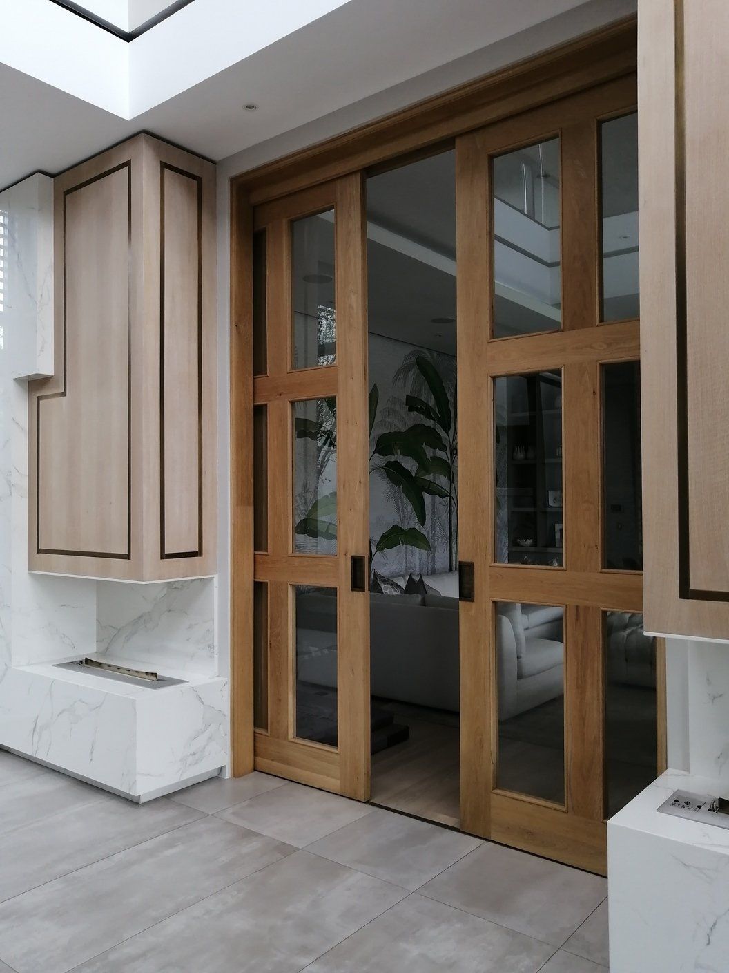 Large Cavity Door by Grapedoor