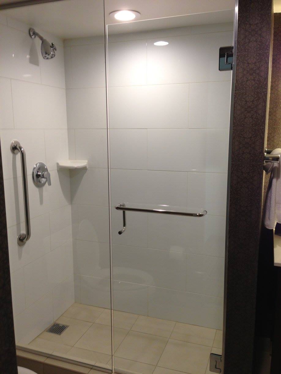 Shower Enclosure — Charleston, SC — Charleston Glass Co Shower Enclosure — Charleston, SC — Charleston Glass Co