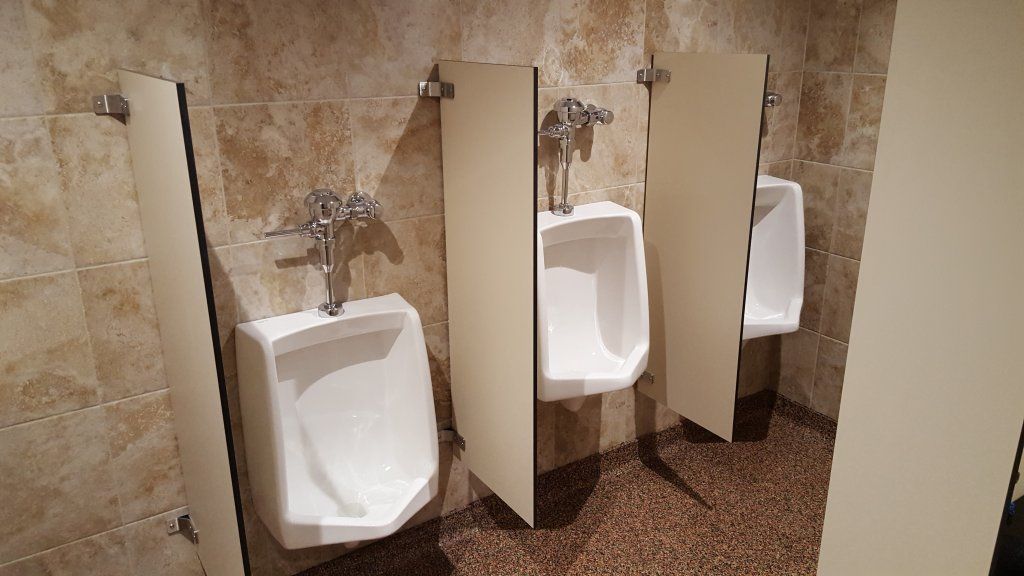 Marzonis Restroom_2