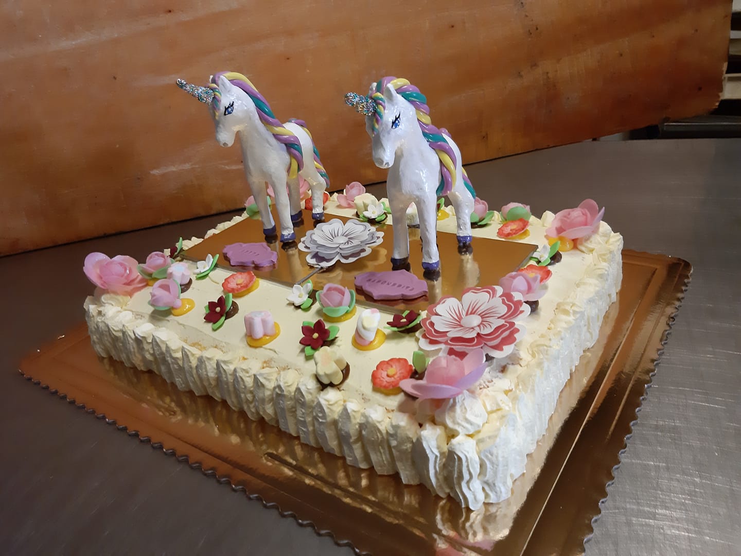 TORTA PERSONALIZZATA