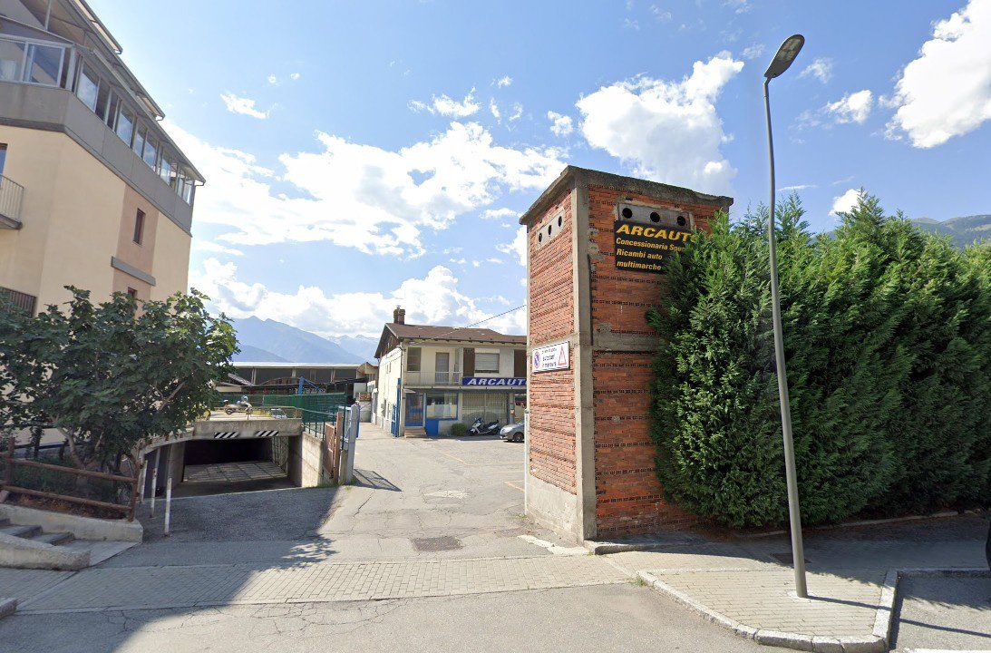 Esterno azienda
