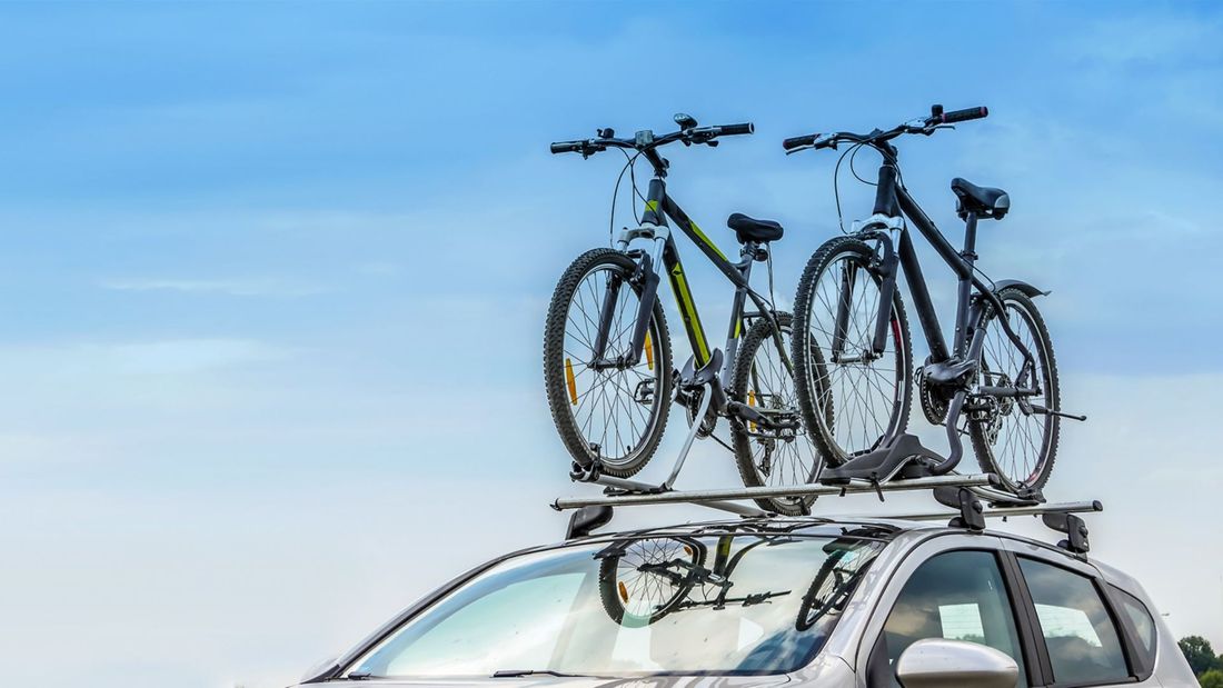 Biciclette su tetto auto