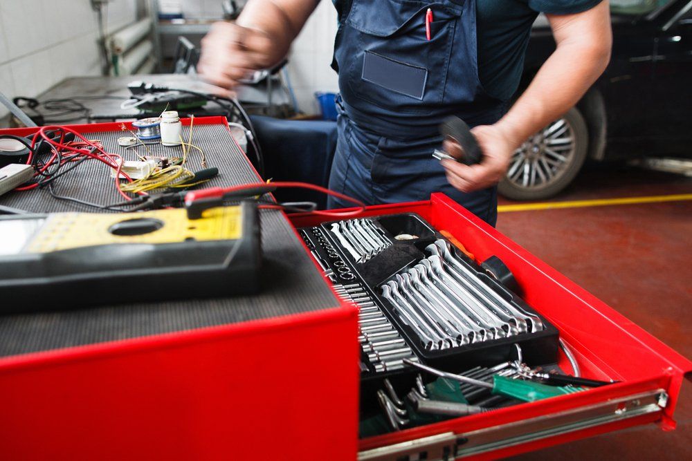 Cassetto con attrezzi