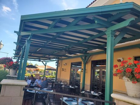 pergolas motorized