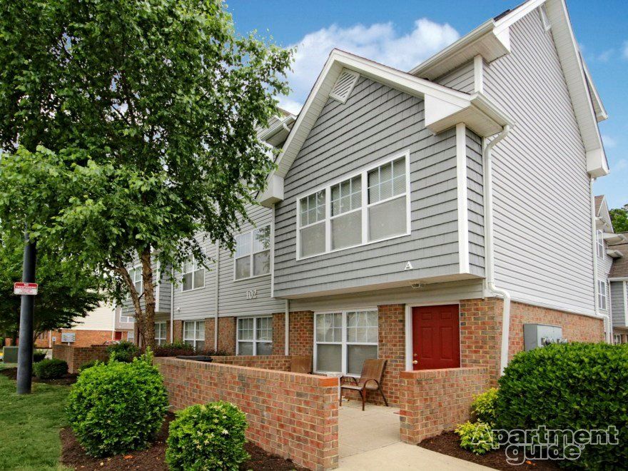 https://www.suitesatportwarwick.com/