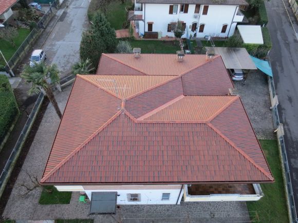 casa vista dall'alto