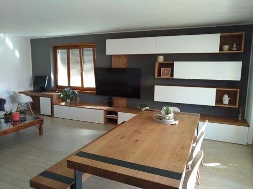 tavolo in legno con panca