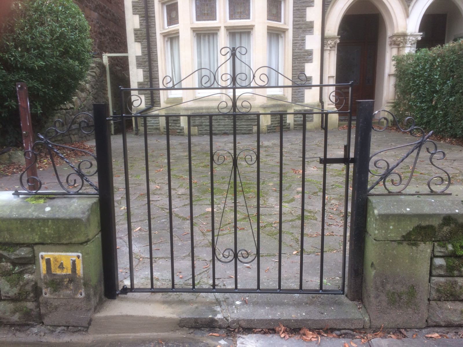 gate style
