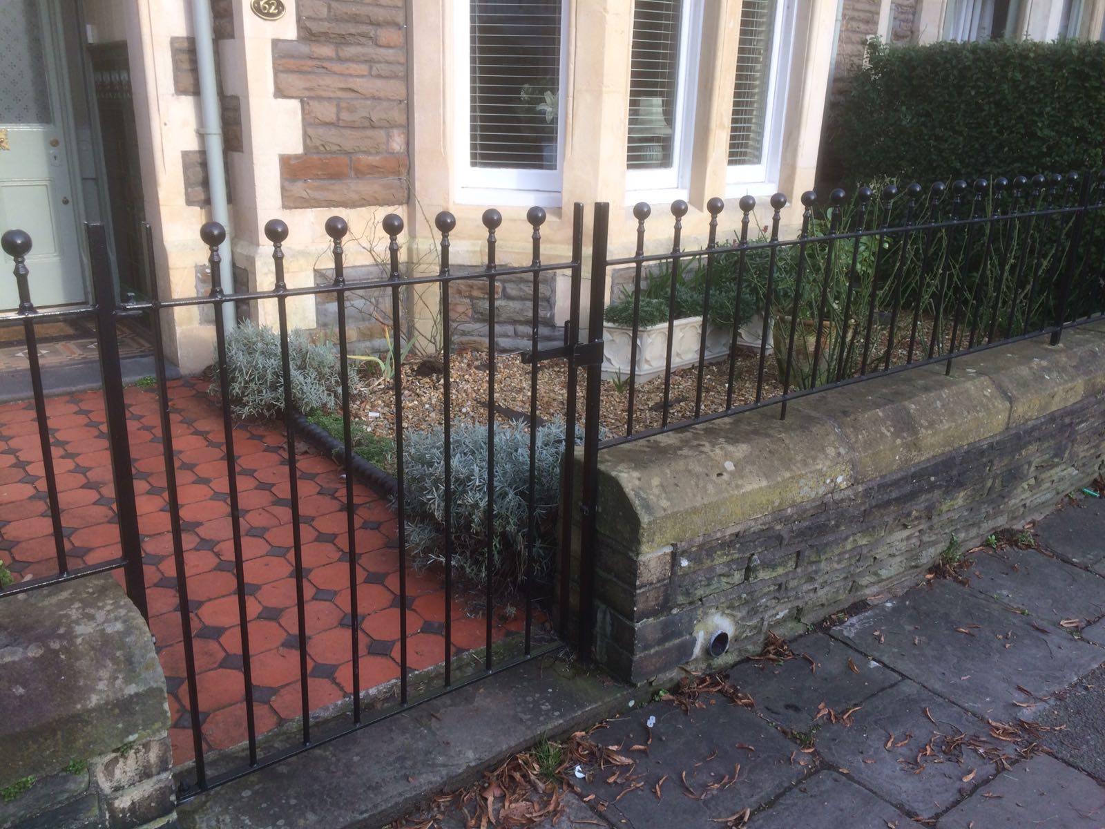 house border railing