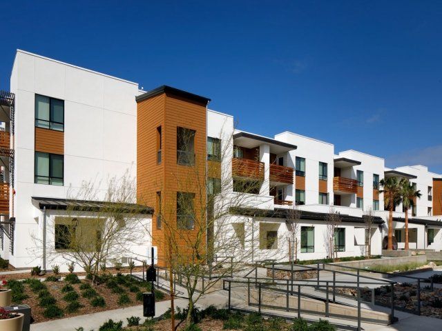 Exterior| Del Oro on Broadway, Chula Vista CA