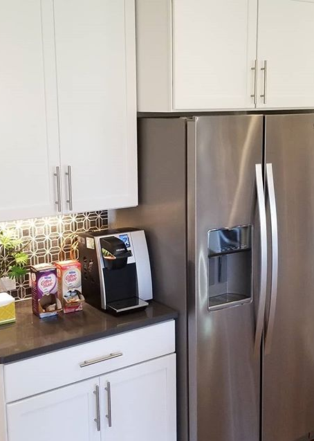 Brown Kitchen Cabinets - Austin, TX - CF Builder Supply