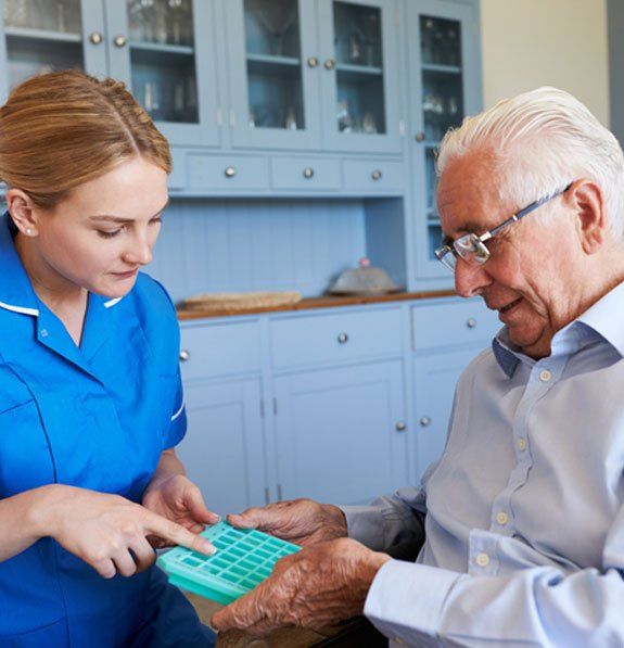Pharmacist point out medication for elderly - Home Medication Reviews in Camden North Haven, NSW Pharmacist point out medication for elderly - Home Medication Reviews in Camden North Haven, NSW