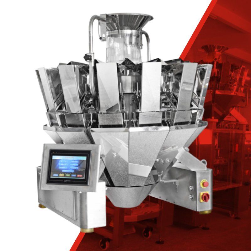 Máquina de pesaje y envasado industrial multicabezal con panel de control táctil y tolvas metálicas.