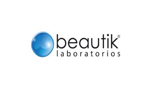 Logotipo de Beautik Laboratorios con un icono de esfera azul y texto negro sobre fondo blanco.