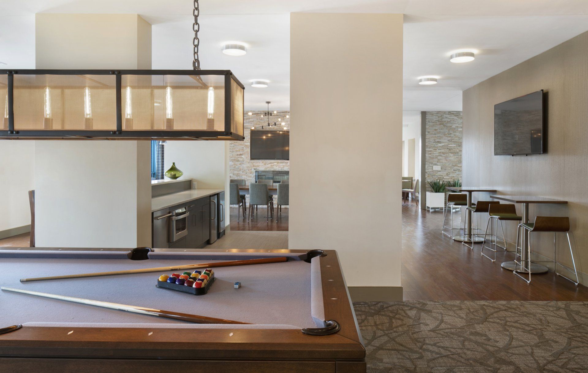 Quinn 35 amenities